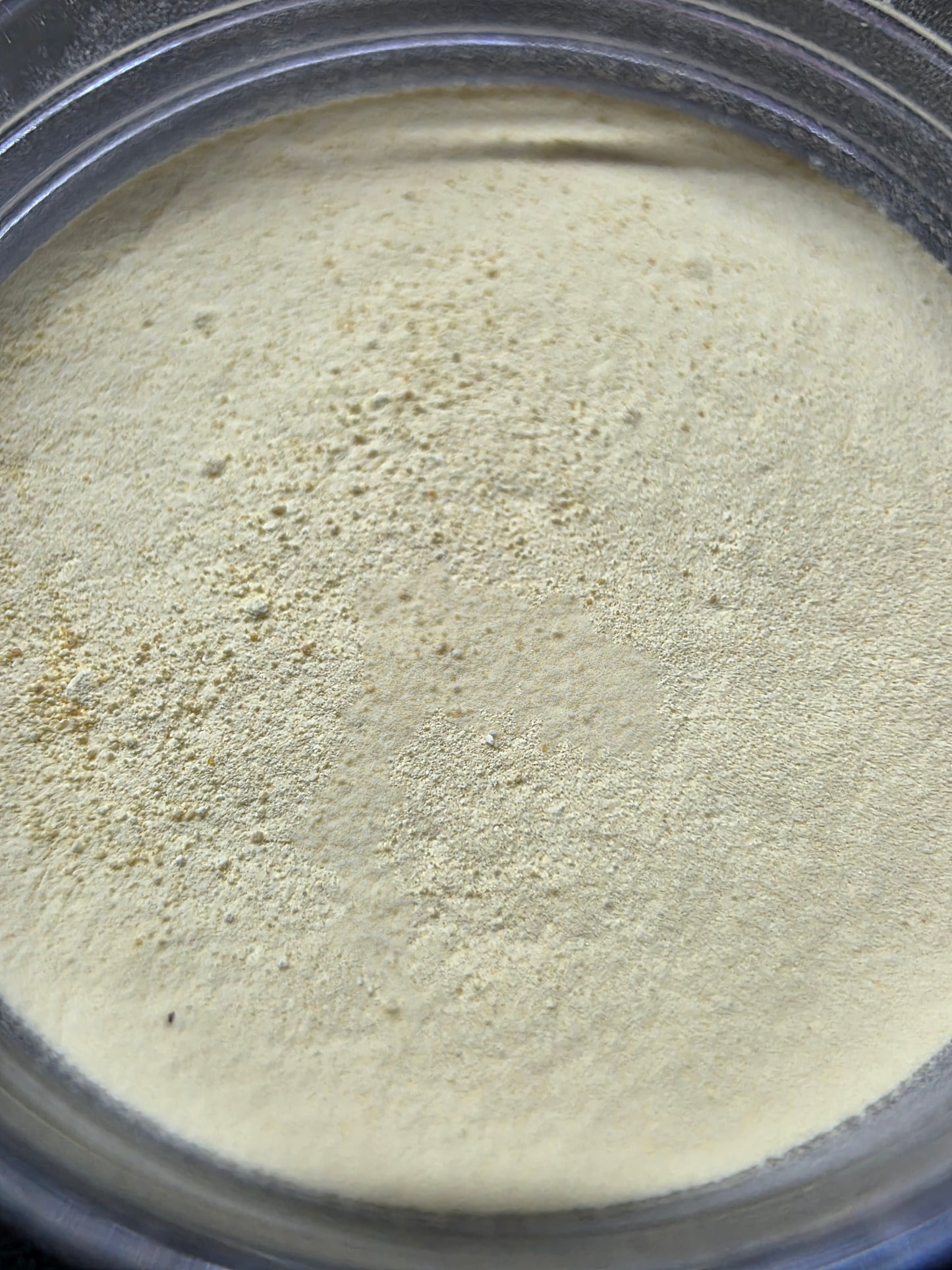 94% Light Yellow MGM-15 Powder.